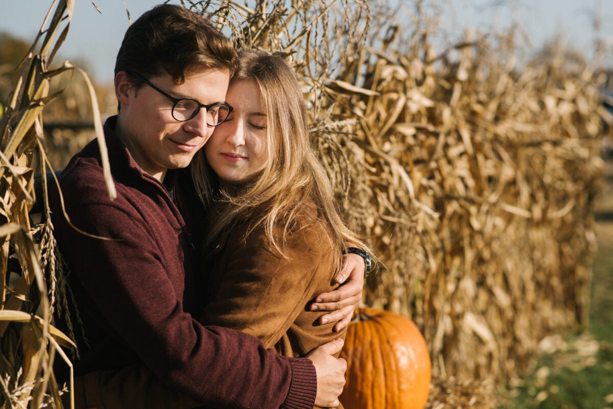 sesja narzeczeńska jesień